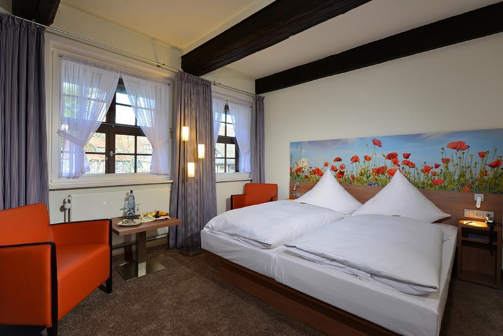 Hotel Ratskeller Salzgitter Pokoj fotografie